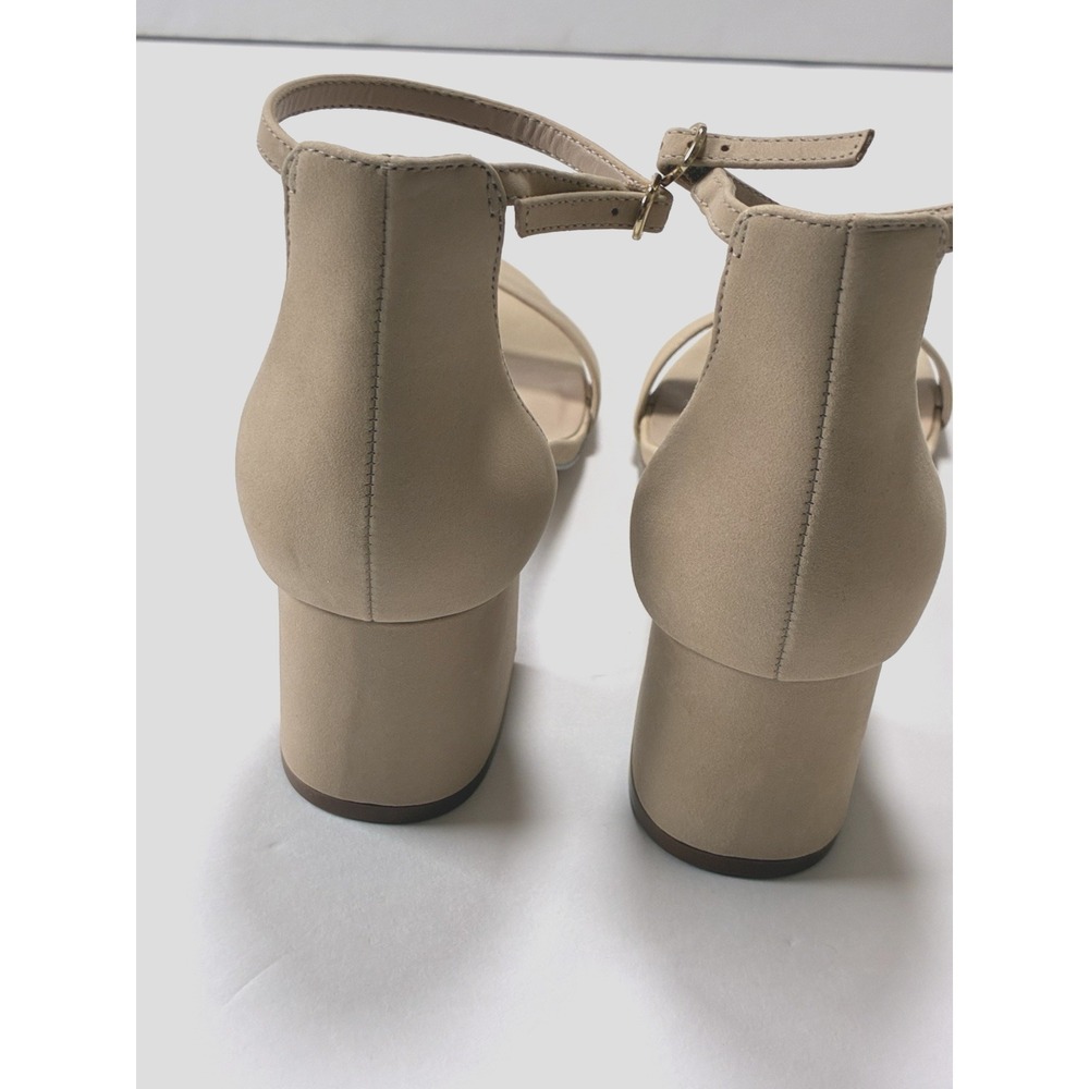 Steve Madden Irenee Sandals in Sand Nubuck Low-Block Heel Size 8.5M - Picture 7 of 9